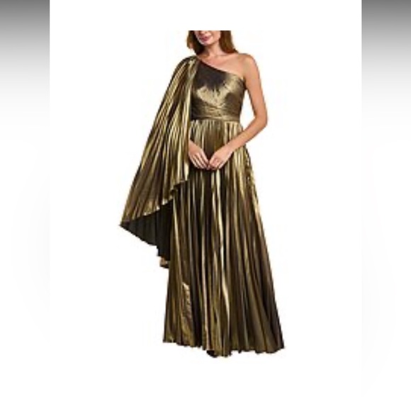 marchesa notte Dresses & Skirts - NWT Marchesa Notte One-Shoulder Gown gold